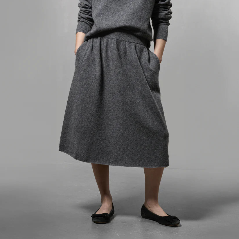 MA33 SKIRT MIDI WITH POCKETS
