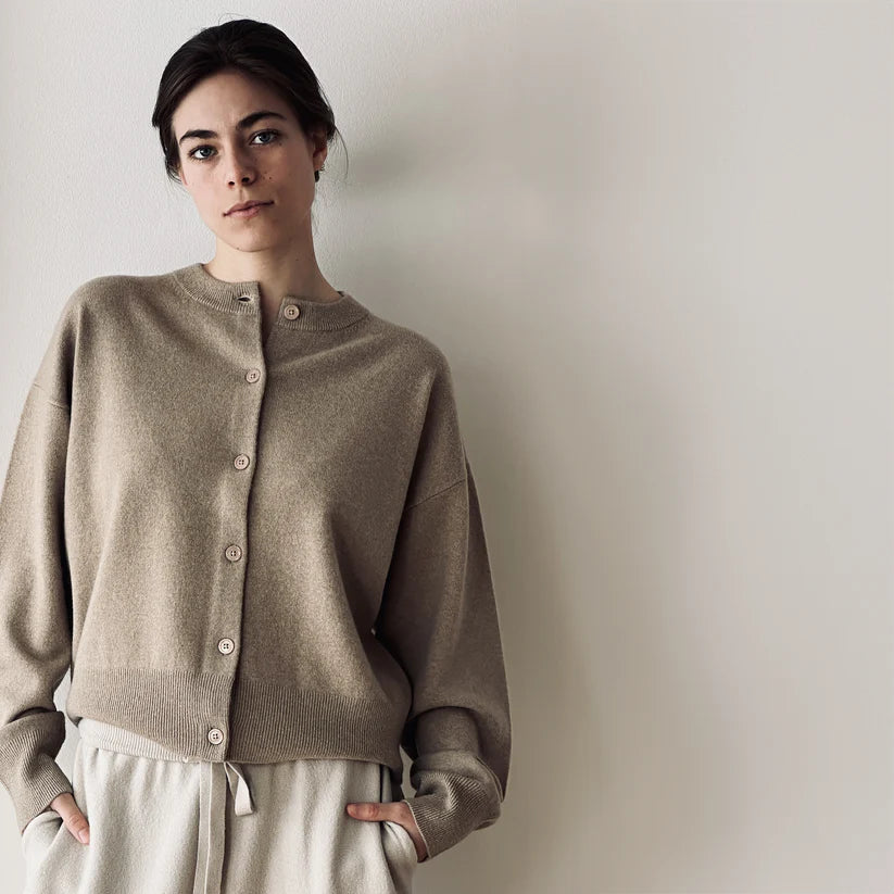 MA06 CARDIGAN CREWNECK