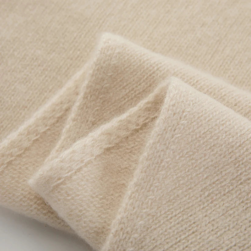 MA81 TRIANGULAR SCARF
