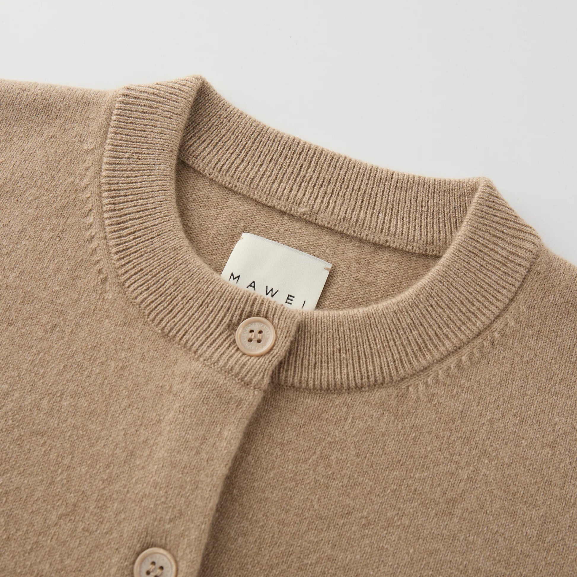 MA06 CARDIGAN CREWNECK