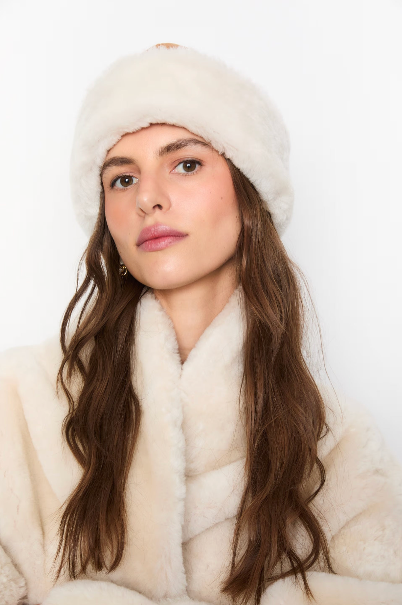 Azta Beanie -  Camel Suede