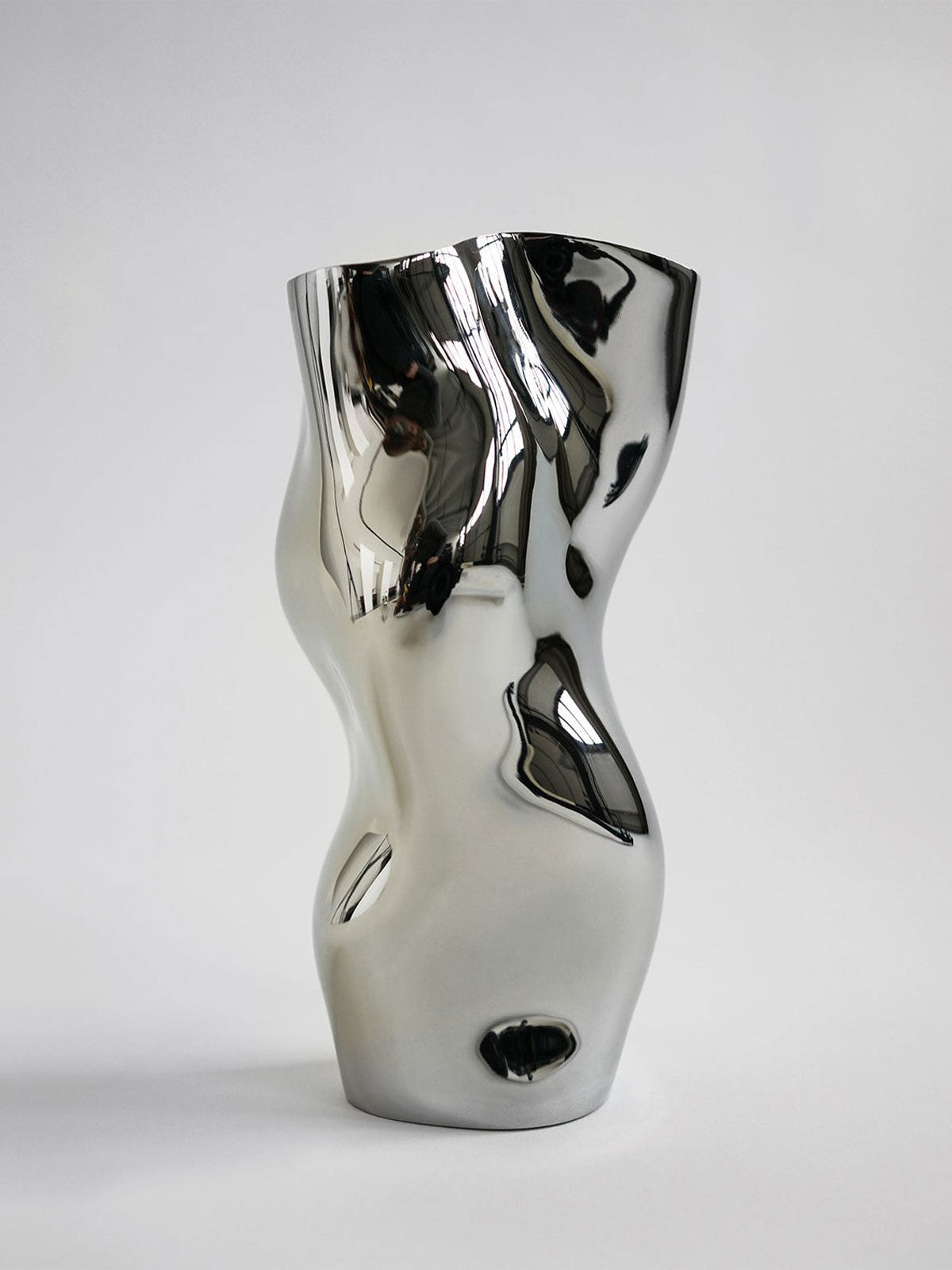 Hein Studio Ostrea Vase 25 Silver